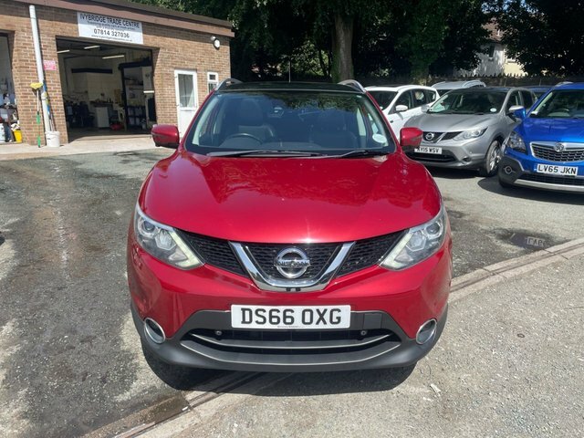 Nissan Qashqai 1.5 Dci Tekna Suv 2Wd Euro 6 S DS66OXG Red #2