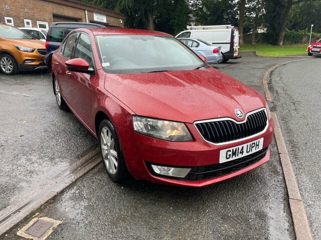 Skoda Octavia 1.4 Tsi Elegance Hatchback Euro Red #3