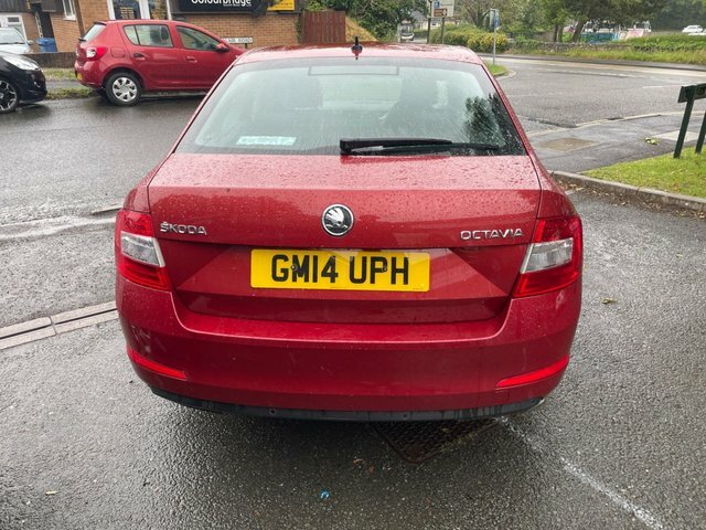 Skoda Octavia 1.4 Tsi Elegance Hatchback Euro Red #6