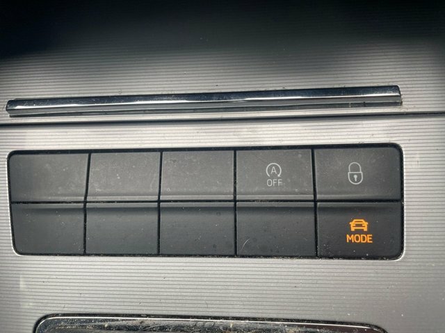 Skoda Octavia Hatchback Black #26