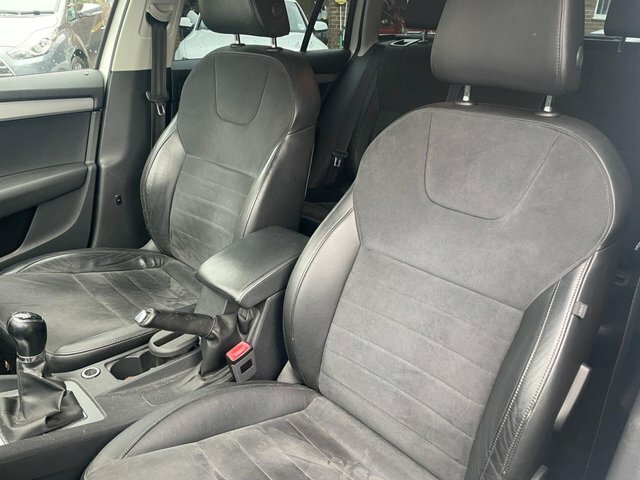 Skoda Octavia Hatchback Black #17