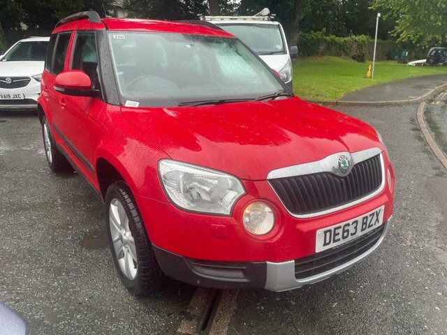 Skoda Yeti 2.0 Tdi Se Plus Suv Euro 5 110 Red #3