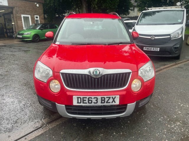 Skoda Yeti 2.0 Tdi Se Plus Suv Euro 5 110 Red #2