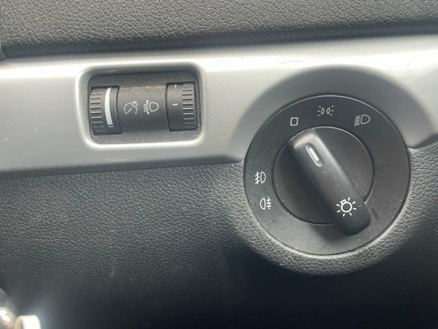 Skoda Yeti Hatchback Silver #23