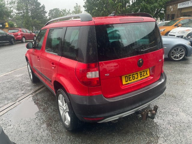 Skoda Yeti 2.0 Tdi Se Plus Suv Euro 5 110 Red #6