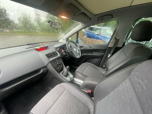 Vauxhall Meriva Tech Line Red #15