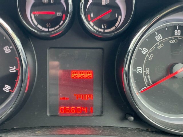 Vauxhall Meriva Tech Line Red #18