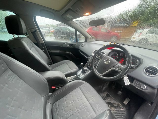Vauxhall Meriva Tech Line Red #10