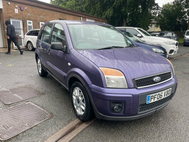 Ford Fusion 1.6 Zetec Climate Hatchback Purple #3