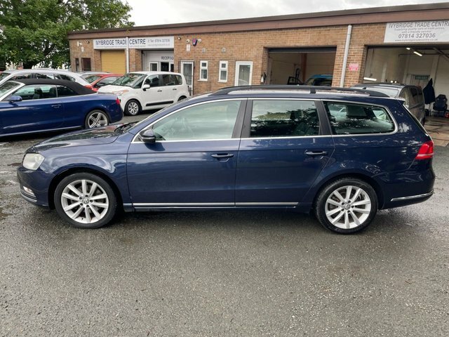 Volkswagen Passat S Blue #7