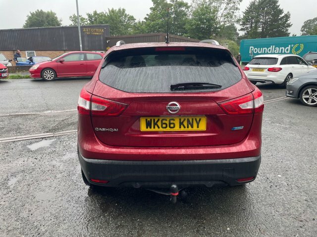 Nissan Qashqai 1.5 Dci Tekna Suv 2Wd Euro 6 S WK66KNY Red #6