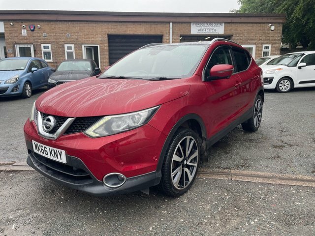 Nissan Qashqai 1.5 Dci Tekna Suv 2Wd Euro 6 S WK66KNY Red #3