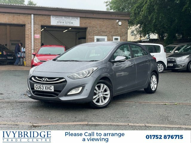 Hyundai I30 1.6 Crdi Style Hatchback Euro 5 1 Grey