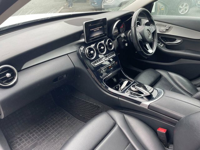 Mercedes-Benz C Class C220 D Amg Line Premium White #16