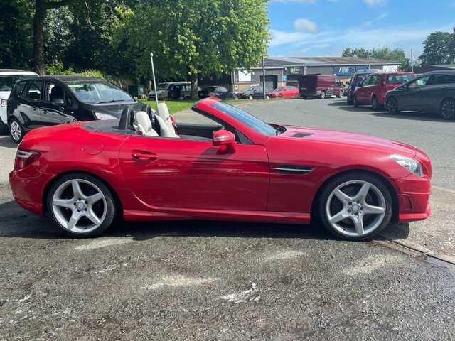 Mercedes-Benz SLK 1.8 Slk200 Blueefficiency Amg Sport Edition 125 Co Red #3
