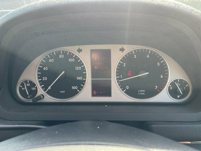 Mercedes-Benz B Class B160 Blueefficiency Sport Black #18