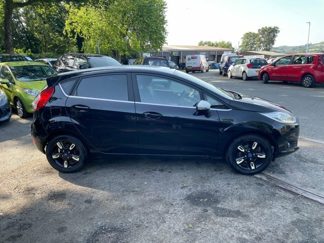 Ford Fiesta 1.25 Zetec Black Edition Hatchback Manu BT65NMA Black #3