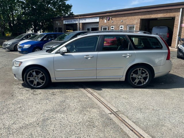 Volvo V50 2.0 Se Estate Euro 5 145 Ps Silver #4