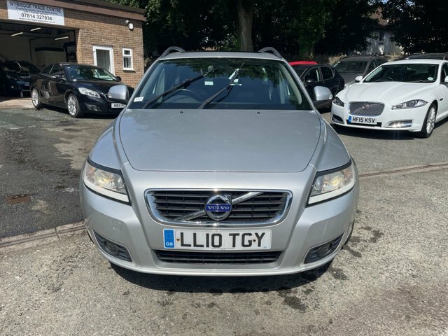 Volvo V50 2.0 Se Estate Euro 5 145 Ps Silver #2