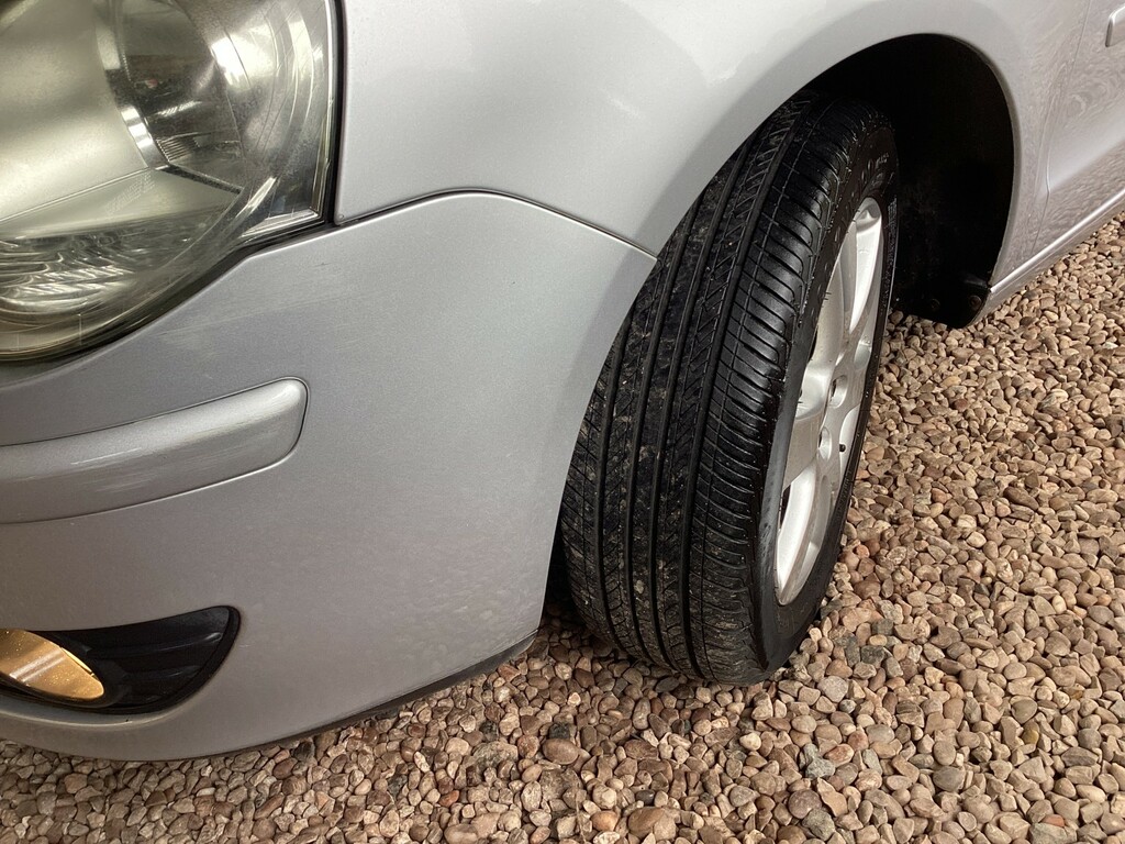 Volkswagen Polo 1.2 E 70 Hatchback Silver #14