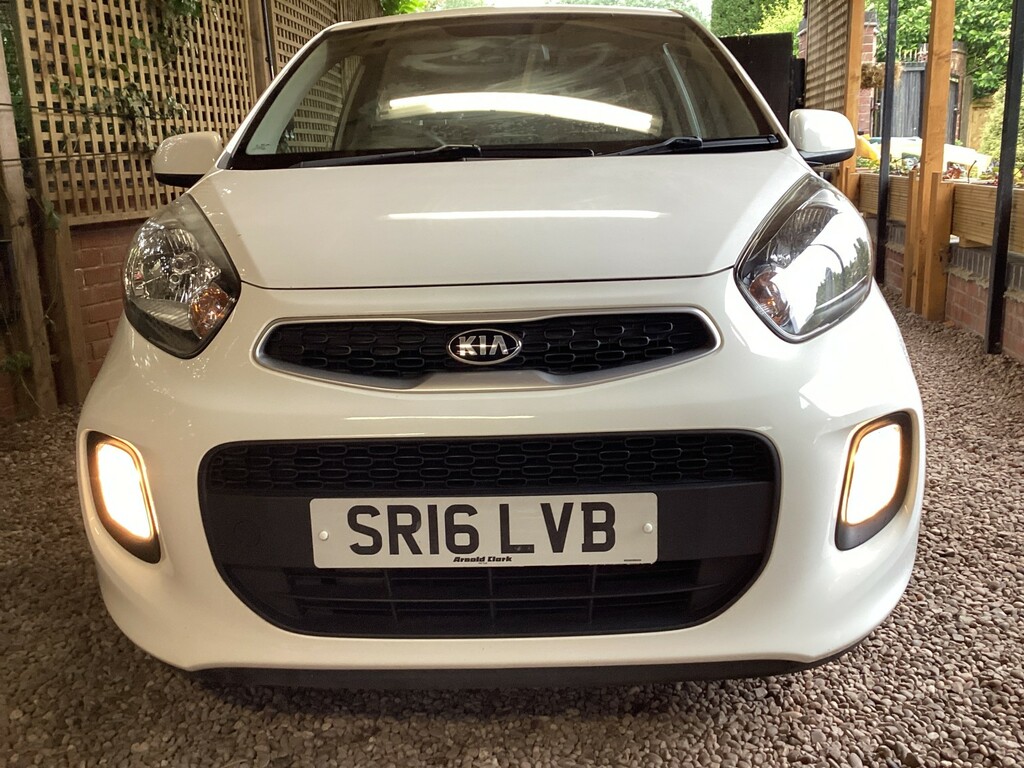 Kia Picanto 1.0 1 White #3