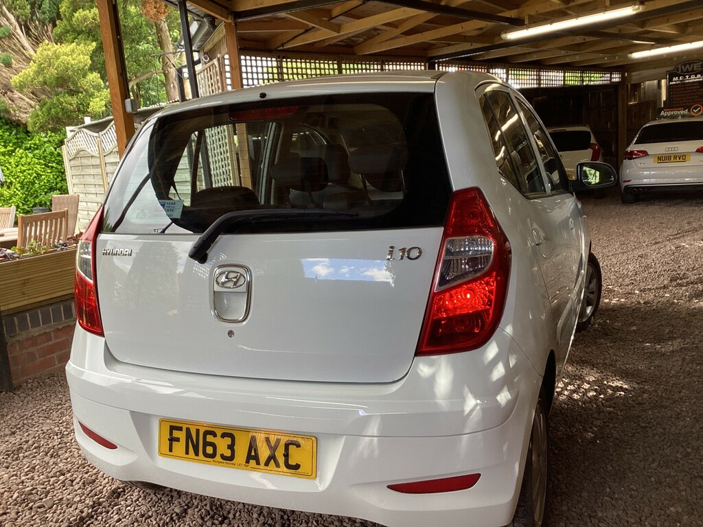 Hyundai I10 1.2 Active 85 Bhp Silver #3