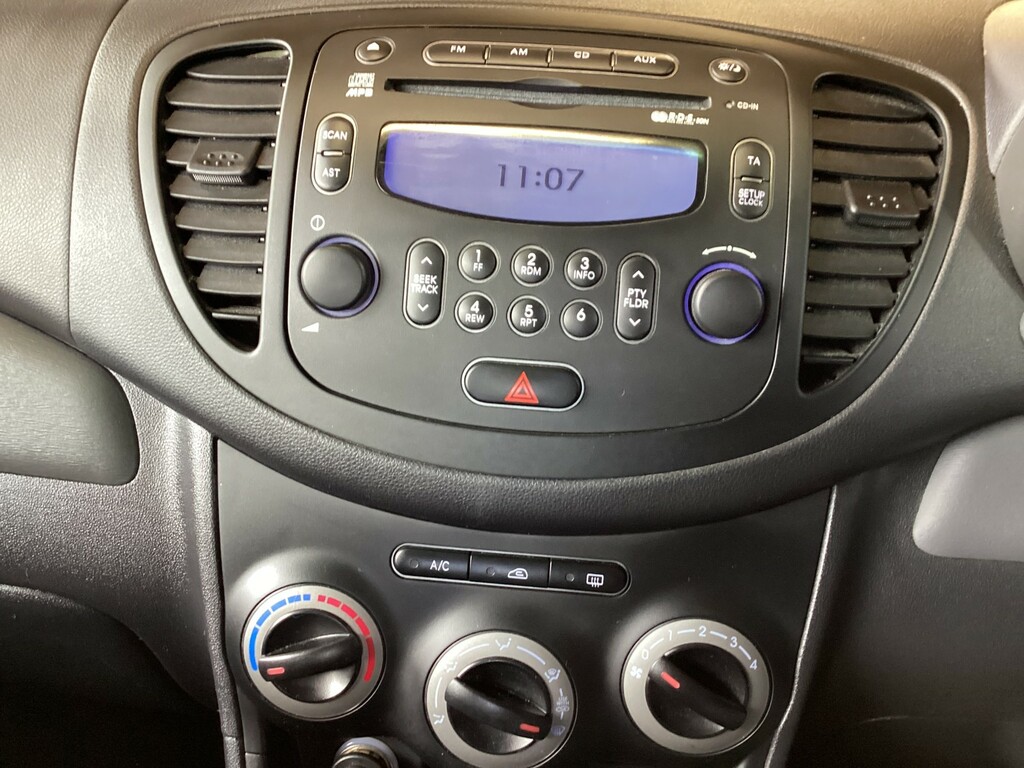Hyundai I10 1.2 Active 85 Bhp Silver #15