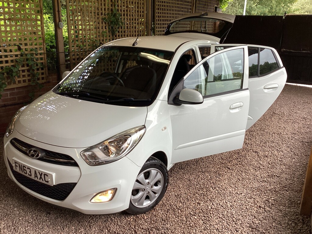 Hyundai I10 1.2 Active 85 Bhp Silver #22