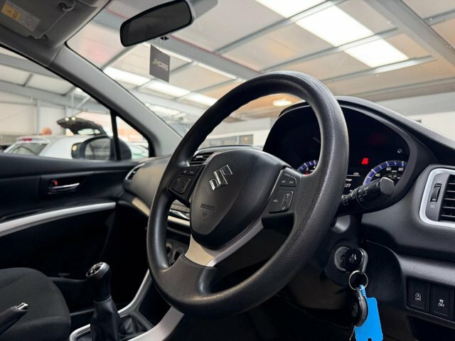 Suzuki SX4 S Cross Vitara Sz5 Black #16