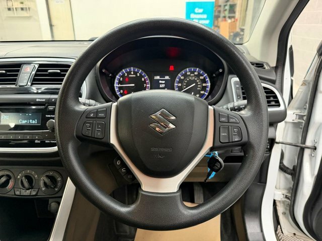 Suzuki SX4 S Cross 2018 1.0 Boosterjet Sz4 Suv Euro White #6