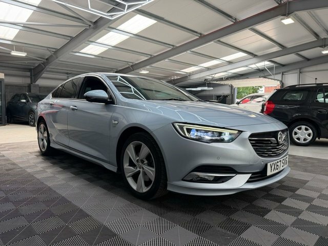 Vauxhall Insignia 2017 2.0 Turbo D Blueinjection Sri VX Line Nav Gra YX67SVS Silver #2