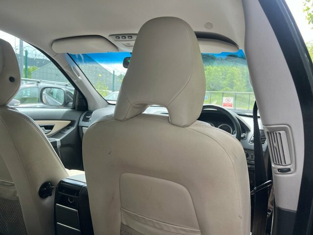 Volvo XC90 2011 2.4 D5 Se Suv Geartronic Awd 219 GU11WDX Black #5