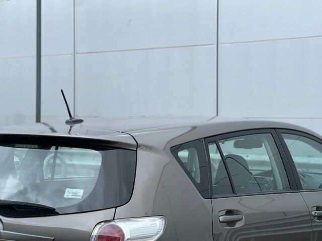 Toyota Verso D-4d Icon White #16