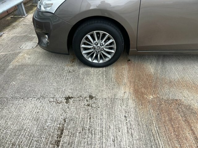 Toyota Verso D-4d Icon White #9