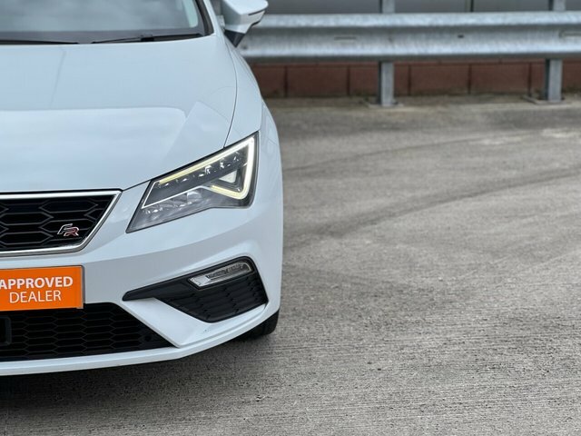 Seat Leon 2018 1.4 Tsi Fr Technology Hatchback Ma White #6