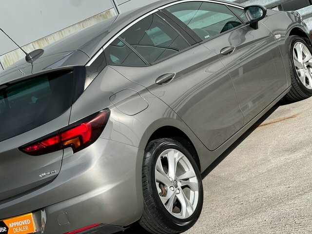 Vauxhall Astra 1.4I Turbo Elite Hatchback 150 White #15