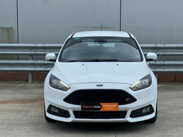 Ford Focus 2017 2.0 Tdci St-2 Hatchback Eur White #2