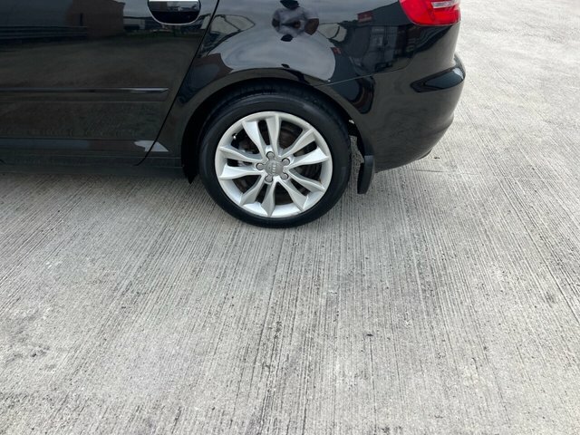 Audi A3 2011 11 2.0 Blue #10