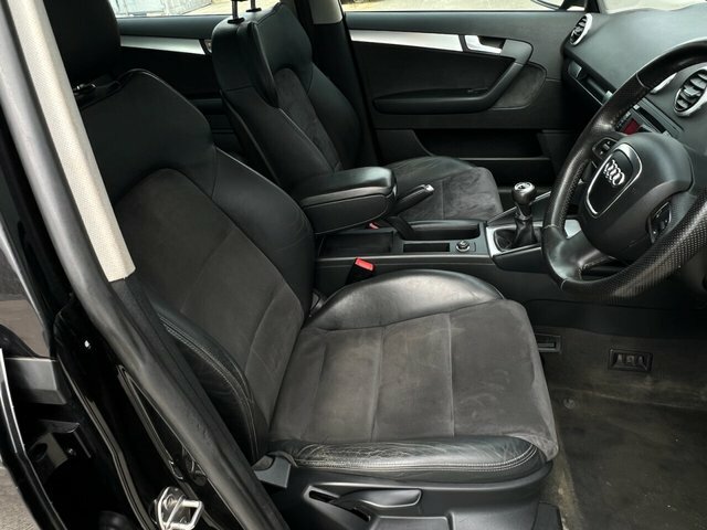 Audi A3 2011 11 2.0 Blue #23