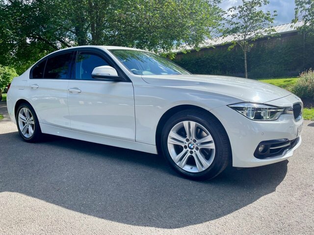 BMW 3 Series Saloon YD68SZV White