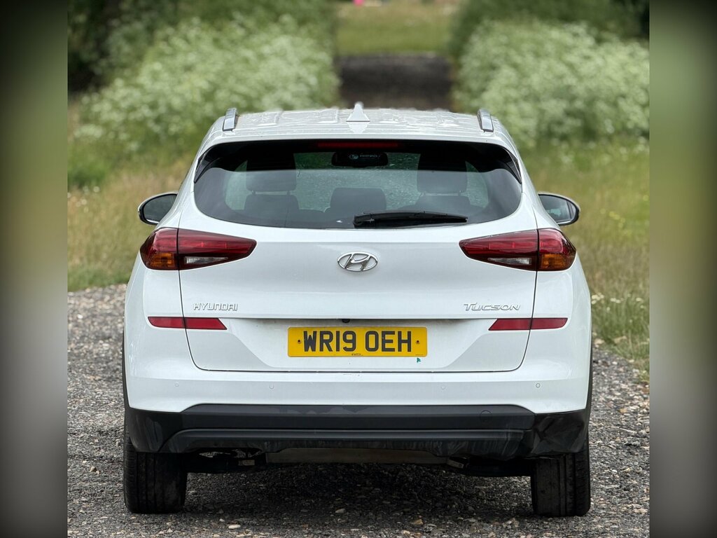 Hyundai Tucson 1.6 Gdi Se Nav Euro 6 Ss WR19OEH White #6