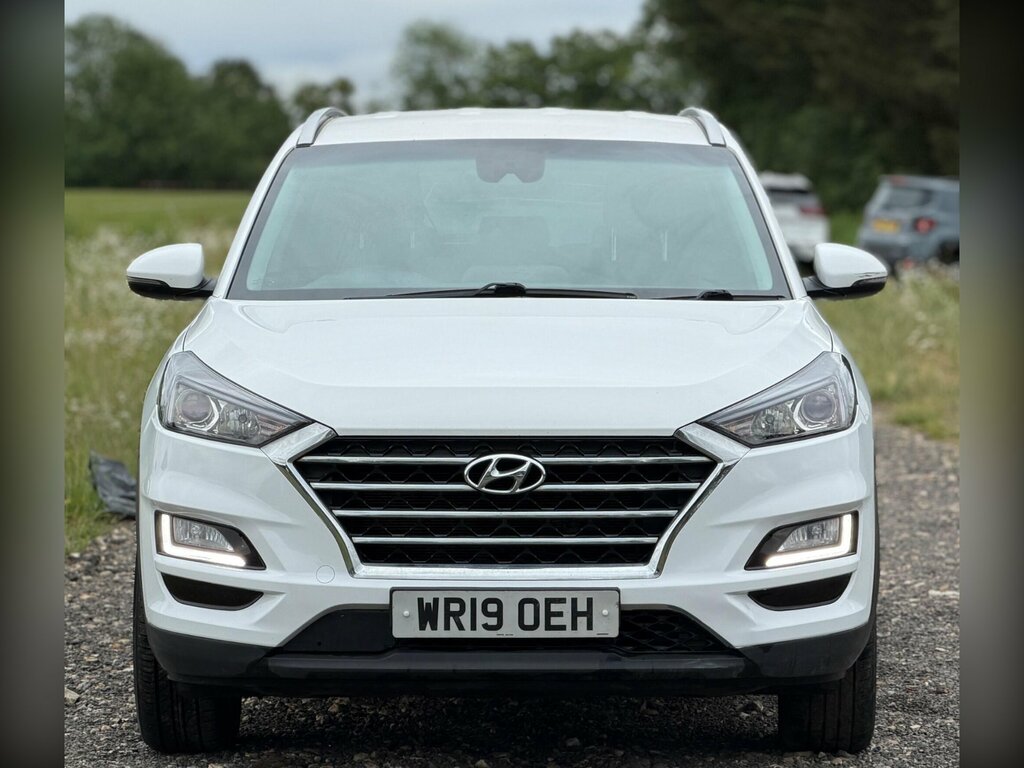 Hyundai Tucson 1.6 Gdi Se Nav Euro 6 Ss WR19OEH White #2