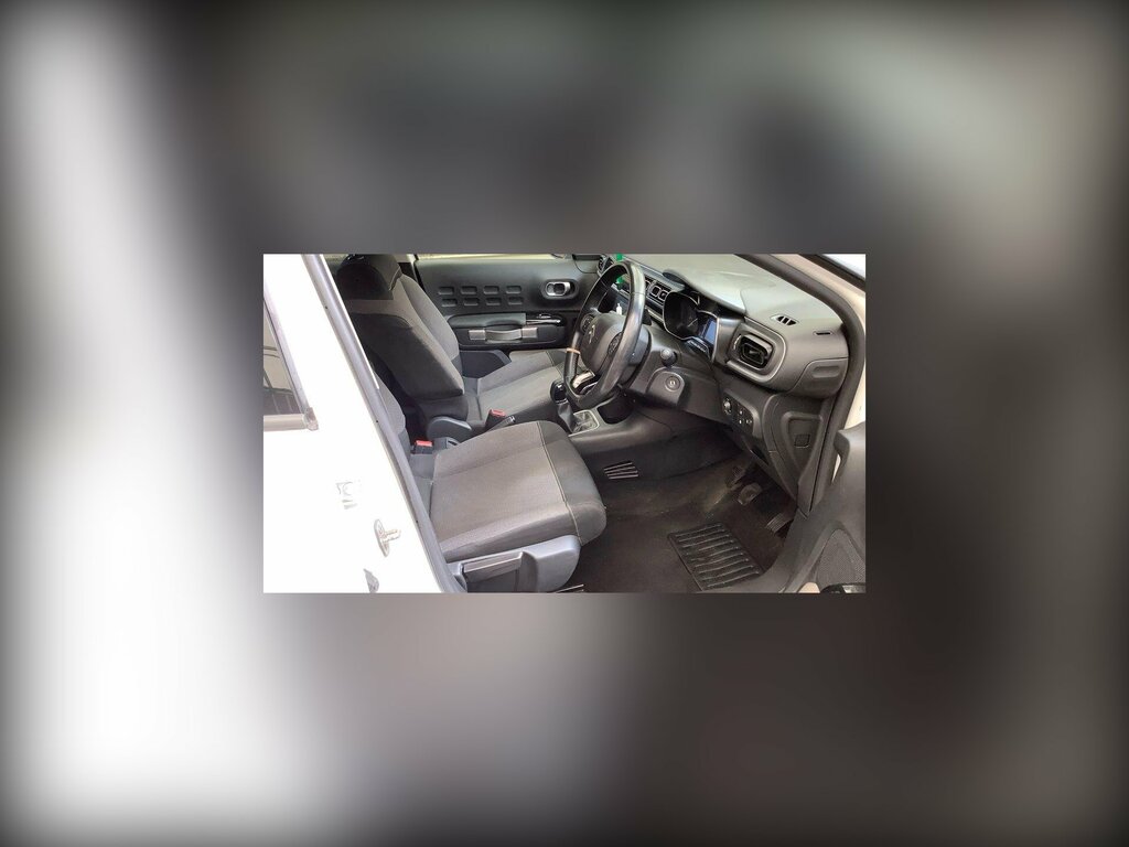 Citroen C3 1.2 Puretech Flair Euro 6 Ss MW69KNU White #3