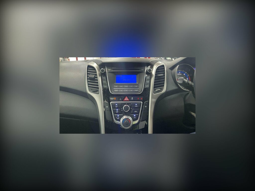 Hyundai I30 1.4L Se Black #8