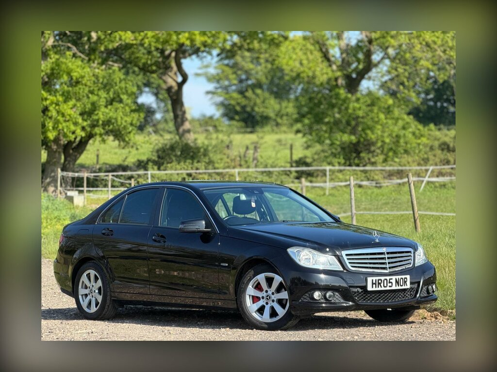Mercedes-Benz C Class 1.8 C180 Blueefficiency Se Edition 125 G-tronic E Black