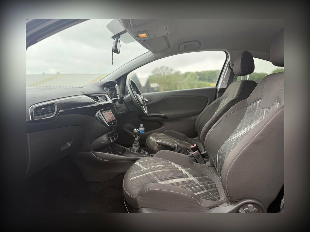 Vauxhall Corsa White #14