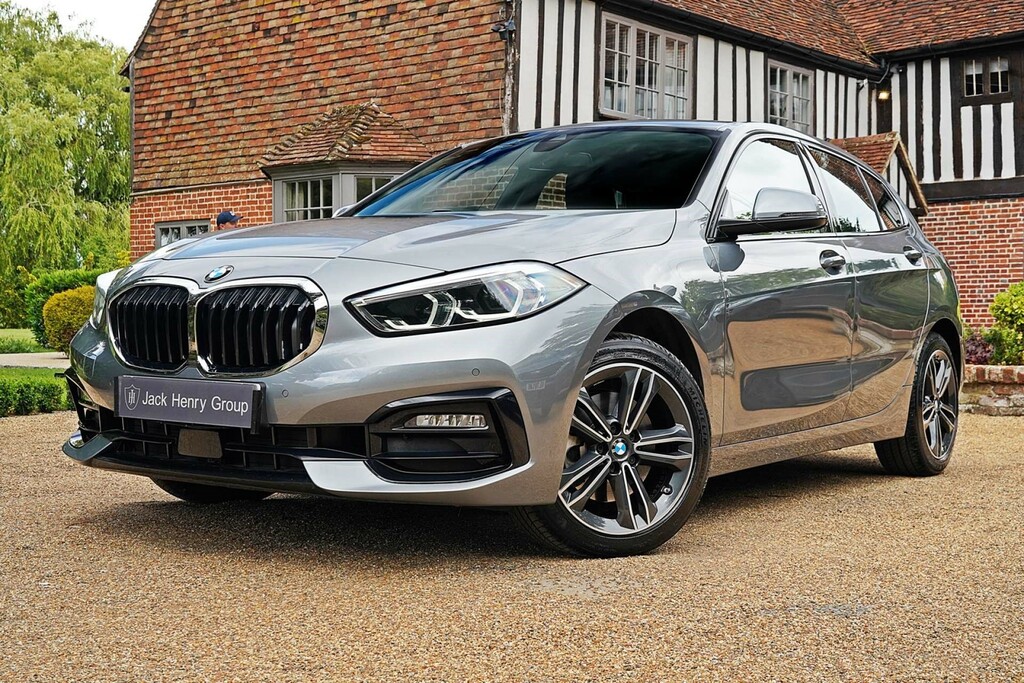 BMW 1 Series M135i Black #1