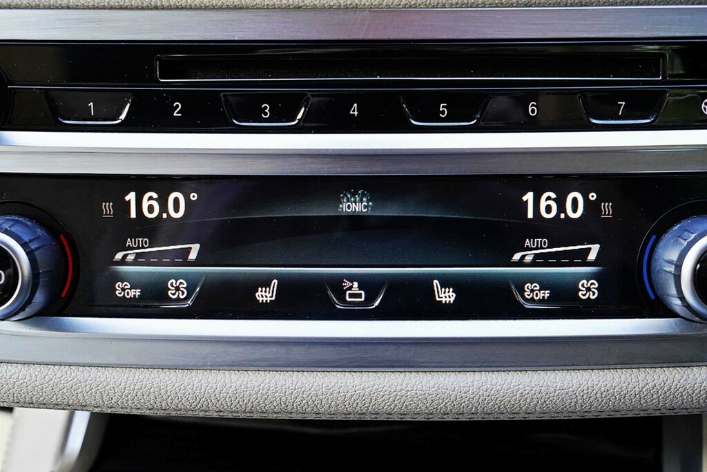 BMW 7 Series 730Ld Black #27