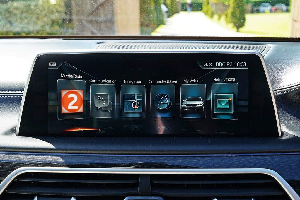 BMW 7 Series 730Ld Black #29