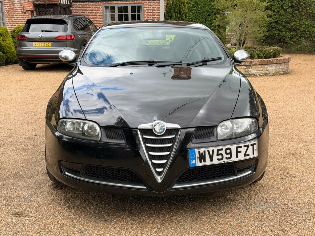 Alfa Romeo GT 1.9 Jtdm 16V Cloverleaf Red #8